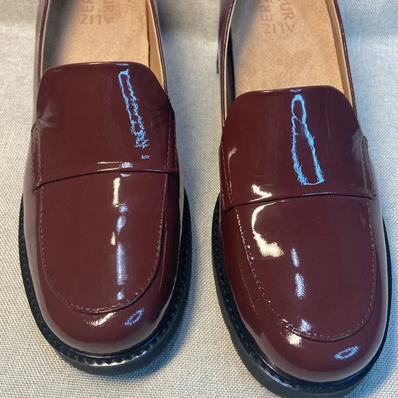 Naturalizer Darry Leather Loafer Shoes. Size 9,5. New. Flats & Loafers